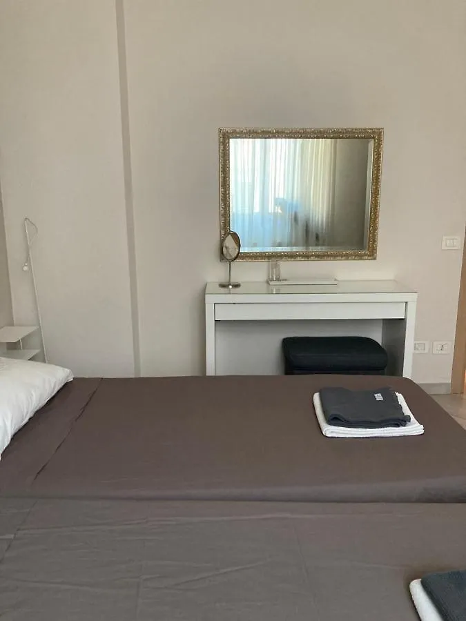 Apt In San Frediano Diladdarno Apartment Florence